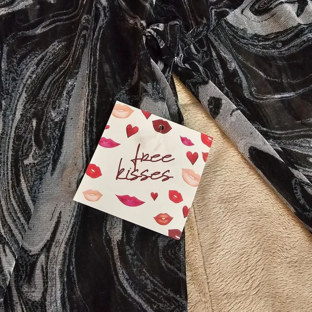Free Kisses Sheer Mesh Marble Print 2 Piece Swim Cover Up Set L Black Gray NWT